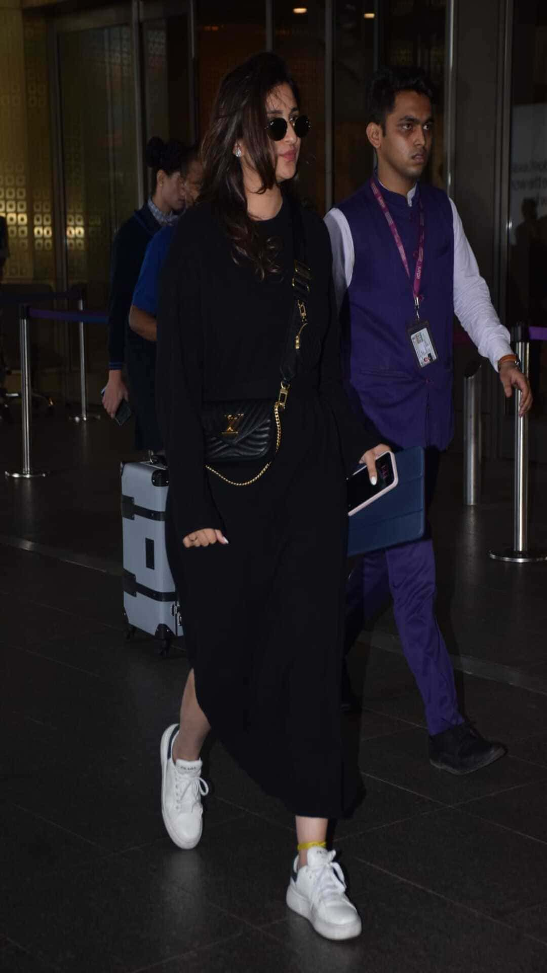 Parineeti Chopra Dazzles In A Black Dress At Airport, Styles It With A LV  Bag Worth Rs. 2.23 Lakhs