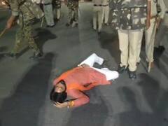 थाना प्रभारी पर गिरी बजरंग दल के कार्यकर्ताओं पर लाठीचार्ज की गाज, गृहमंत्री नरोत्तम मिश्र ने उठाया यह कदम