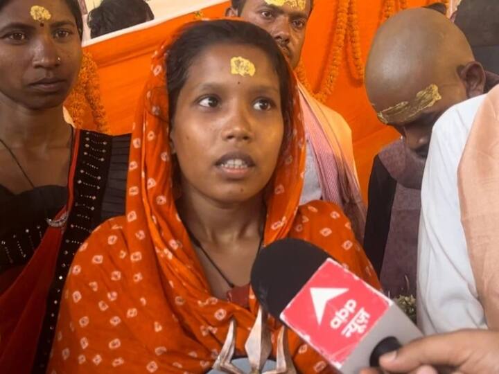 Raipur Dharm sabha three Christian families back to Hinduism former cm Raman singh present ann Raipur: पूर्व CM रमन सिंह की मौजूदगी में परिवारों की हुई घरवापसी, पैसों के लालच में धर्मांतरण की बात कबूली