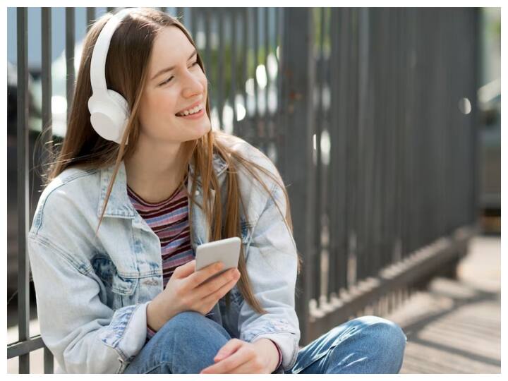 know how to keep your brain active by doing some exercise Brain Exercise: मेंटल फिटनेस और ब्रेन की एक्‍सरसाइज के लिए ये 5 आदतें होंगी दिमाग को एक्टिव रखने में असरदार