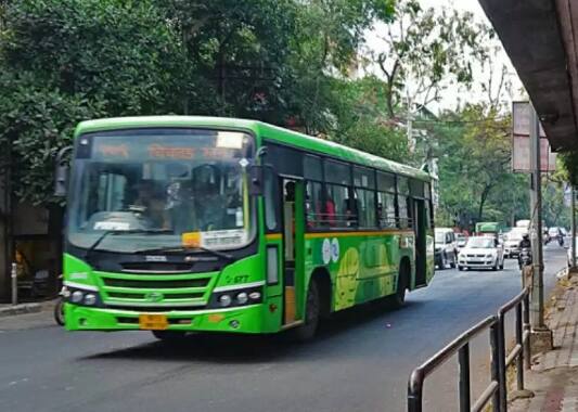 maharashtra pune Crime news bus of pmpml was stolen in City know What exactly happened Pune Crime News : काय सांंगता? पुण्यात चक्क PMPML बसची चोरी, नेमकं काय घडलं?