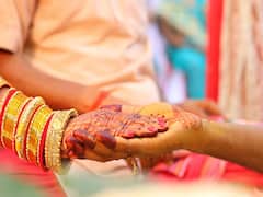 బతికుండగానే కుమార్తెకు కర్మకాండలు, ఇష్టంలేని పెళ్లి చేసుకుందని తల్లిదండ్రుల ఆగ్రహం!