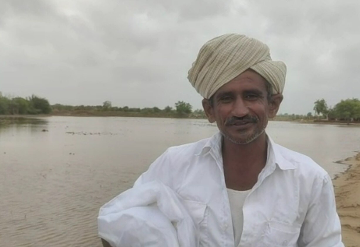 Rain: બિપરજોય વાવાઝોડાથી બનાસકાંઠામાં તારાજી, ભારે વરસાદથી ખેતરો બેટમાં ફેરવાયા