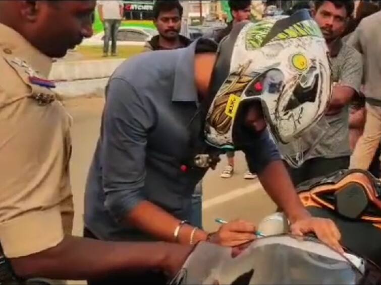 Ooty Youtuber TTF Vasan Who Went Overspeed at Bike Police Fined TNN Youtuber TTF Vasan: உதகையில் அதிவேகமாக சென்ற டிடிஎப் வாசன் ; மடக்கி பிடித்து அபராதம் விதித்த போலீசார்