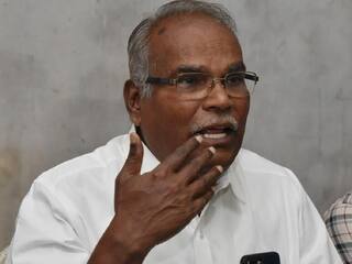 'அரிச்சுவடி தெரியாத அரைவேக்காடு ஆளுநராக இருக்கிறார்' - வெளுத்து வாங்கிய கே.பாலகிருஷ்ணன்