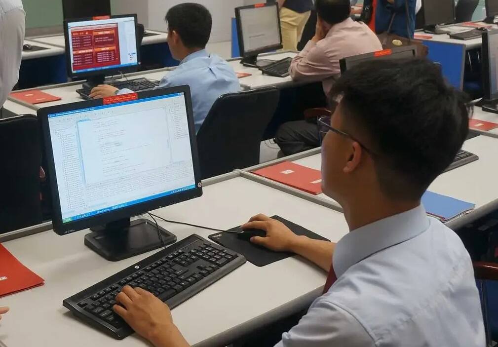 Trick: કૉમ્પ્યુટર યૂઝ કરો છો પરંતુ નહીં જાણતા હોવ આ ચાર કી વિશે, દબાવતા જ પીસી થઇ જશે ફાસ્ટ.... Laptop Trick: you can got fast up your laptop with this easy trick, read boost process with this four keyboard keys Trick: કૉમ્પ્યુટર યૂઝ કરો છો પરંતુ નહીં જાણતા હોવ આ ચાર કી વિશે, દબાવતા જ પીસી થઇ જશે ફાસ્ટ....