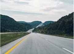 Driving Tips: ਹਾਈਵੇ 'ਤੇ ਗੱਡੀ ਚਲਾਉਂਦੇ ਸਮੇਂ ਇਨ੍ਹਾਂ ਗੱਲਾਂ ਦਾ ਰੱਖੋ ਧਿਆਨ, ਨਹੀਂ ਤਾਂ ਹੋ ਸਕਦਾ ਹੈ ਹਾਦਸਾ