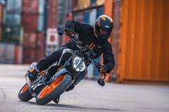 Budget Bikes: બજેટ પર ભારે નહી પડે આ બાઇકની ખરીદી, આ છે ઓછી કિંમતના બેસ્ટ ઓપ્શન