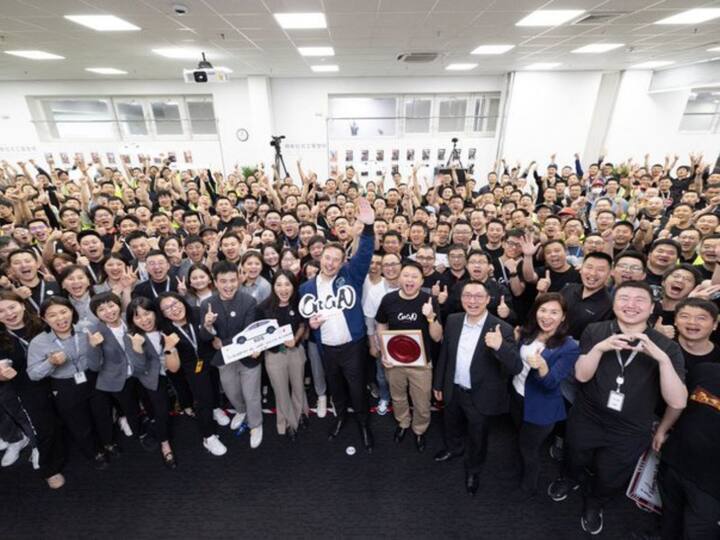 Earlier this Month, Tesla CEO Elon Musk went on a quiet China visit. As per reports, the billionaire met with top officials, praised the country’s technology development and visited Tesla’s Gigafactory in Shanghai. (Image: Twitter/Elon Musk)