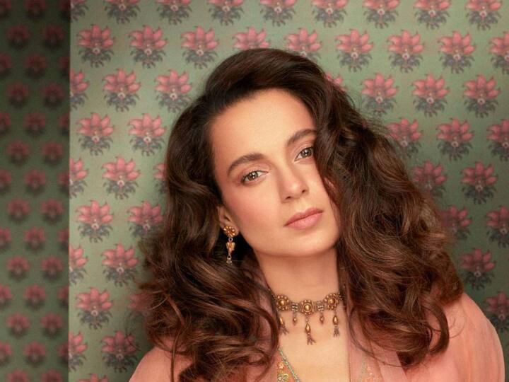 कंगना (Kangana Ranaut) ही सध्या 'टिकू वेड्स शेरू' (Tiku Weds Sheru) या आगामी चित्रपटामुळे चर्चेत आहे.