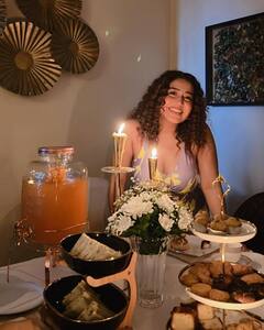 रोहनप्रीत से खटपट की खबरों के बीच Neha Kakkar मे शेयर कीं पति के साथ रोमांटिक तस्वीरें, फैंस को आई राहत की सांस