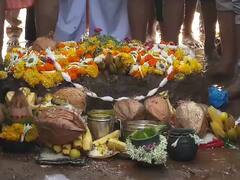 कृष्णामाईचं ओटभरण... पावसाळ्यात कृष्णा नदी कोपू नये म्हणून भरली ओटी; बुरुड समाजाकडून जोपासली जातेय शेकडो वर्षाची परंपरा