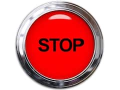 ప్రమాద సంకేతంగా రెడ్ కలర్‌నే ఎందుకు వాడతారు? దాని వెనక ఉన్న సైన్స్ ఏంటి?