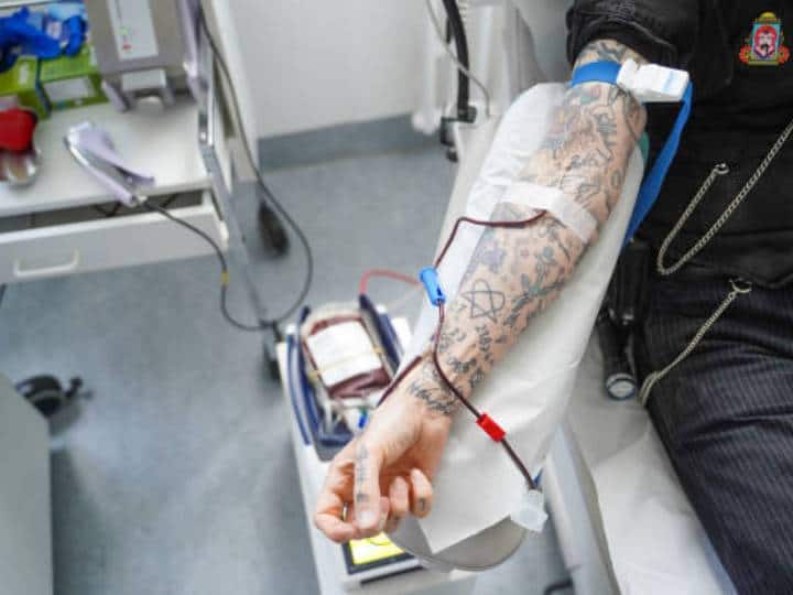 Those who have tattoos on their body, can they not donate blood?  Read WHO report