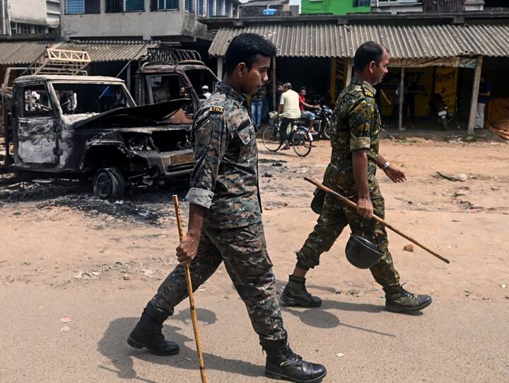 बंगाल के मालदा में TMC नेता की हत्या, कांग्रेस पर लगाया आरोप, चुनाव आयोग ने मांगी रिपोर्ट बंगाल के मालदा में TMC नेता की हत्या, कांग्रेस पर लगाया आरोप, चुनाव आयोग ने मांगी रिपोर्ट