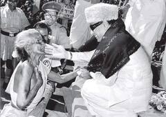 Actor Political journey: 'கட்சி வளர்த்ததும் ஆட்சி புடிச்சதும் இந்த சினிமாதான்...' சினிமாவில் இருந்து அரசியலுக்கு வந்த நடிகர்கள்!