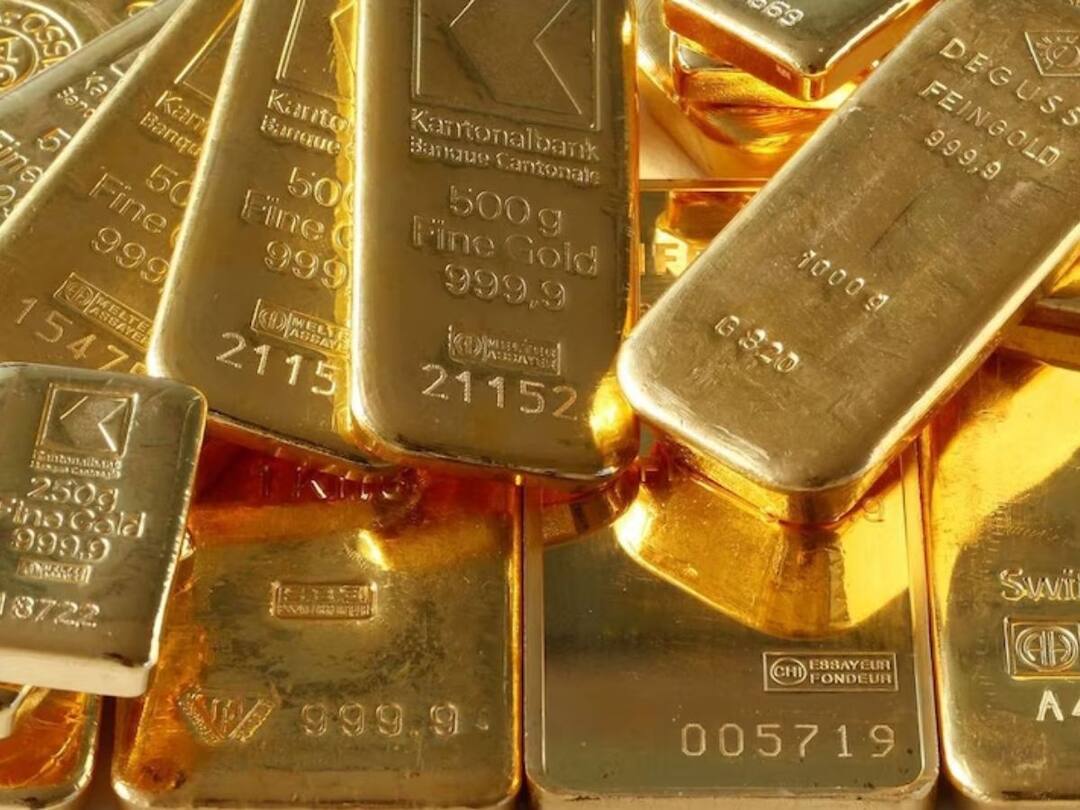 Sovereign Gold Bonds Scheme: आज से मिल रहा सस्ता सोना खरीदने का मौका, जानें कीमत सहित जरूरी बातें Sovereign Gold Bonds Scheme 2023-24 Series I started from today know price discount and other details Sovereign Gold Bonds Scheme: आज से मिल रहा सस्ता सोना खरीदने का मौका, जानें कीमत सहित जरूरी बातें