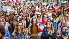 மக்கள் தொகை குறைந்து வரும் நாடுகளின் பட்டியல்..!