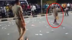 Old Woman Throws Rs 500 Notes Before Police Station | రూ.500 నోట్లతో మహిళ హల్ చల్ | ABP Desam