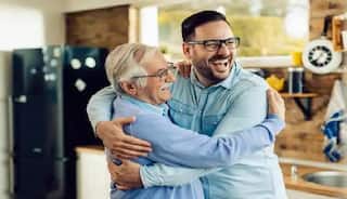 Father's Day 2023 Financial Gifts: ફાધર્સ ડે પર પિતાને આપો નાણાકીય સુરક્ષાની ગિફ્ટ, આ શાનદાર સ્કીમ્સમાં કરો રોકાણ