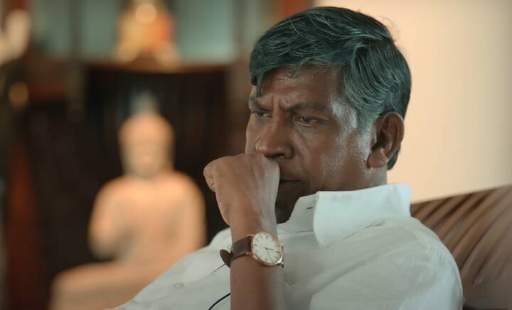 வடிவேலுவின் உணர்ச்சிகரமான நடிப்பும் ஏ.ஆர்.ரஹ்மானின் இசையும் நம்மை மெய் சிலிர்க்க வைக்கிறது.