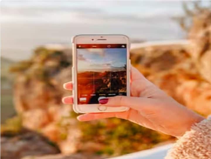 ਲੈਂਸ: ਇਹ (ਲੈਂਸ) ਆਪਟੀਕਲ ਸੈਂਸਰ ਦੇ ਸਾਹਮਣੇ ਸਥਾਪਤ ਕੀਤਾ ਗਿਆ ਹੈ ਅਤੇ ਤੁਹਾਡੇ ਦ੍ਰਿਸ਼ ਨੂੰ ਇਮੇਜ ਵਿੱਚ ਤਬਦੀਲ ਕਰਨ ਲਈ ਰੌਸ਼ਨੀ ਇਕੱਠੀ ਕਰਦਾ ਹੈ। ਇਹ ਲੈਂਸ ਤੁਹਾਨੂੰ ਵੱਖ-ਵੱਖ ਫੋਕਸ ਅਤੇ ਜ਼ੂਮ ਪੱਧਰ ਦਿੰਦਾ ਹੈ।