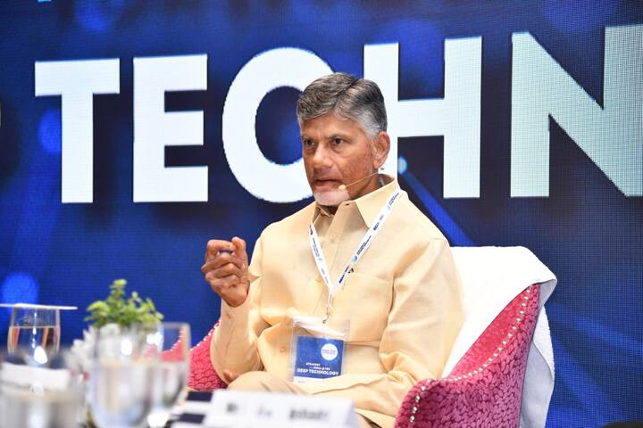 ట్రిపుల్ ఐటీతో సహా పెద్ద సంఖ్యలో ఇంజనీరింగ్ కాలేజీలు ప్రారంభించామని గుర్తు చేసిన చంద్రబాబు