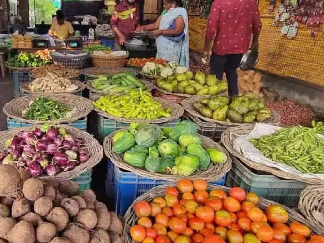 Vegetable Price 17th June 2023: குறைந்தது கேரட், கத்திரிக்காயின் விலை.. மற்ற காய்கறிகளின் விலை? இன்றைய பட்டியல் இதோ..