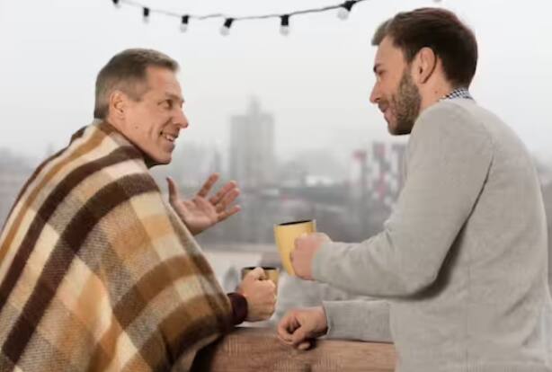 ਇਸ ਫਾਦਰਸ ਡੇ 'ਤੇ ਤੁਸੀਂ ਆਪਣੇ ਪਾਪਾ ਨਾਲ ਡੇਟ 'ਤੇ ਜਾਓ। ਉਨ੍ਹਾਂ ਨੂੰ ਉਨ੍ਹਾਂ ਦੇ ਮਨਪਸੰਦ ਰੈਸਟੋਰੈਂਟ ਵਿੱਚ ਲੈ ਜਾਓ। ਵਧੀਆ ਸਮਾਂ ਇਕੱਠੇ ਬਿਤਾਓ। ਇਹ ਉਨ੍ਹਾਂ ਲਈ ਸਭ ਤੋਂ ਯਾਦਗਾਰ ਪਲ ਹੋਵੇਗਾ।