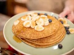 Banana dosa recipe: வழக்கமான தோசை வகைகள் சாப்பிட்டு போர் அடித்து விட்டதா..? இதோ இந்த வாழைப்பழ தோசையை வீட்டில் செய்து அசத்துங்கள்!