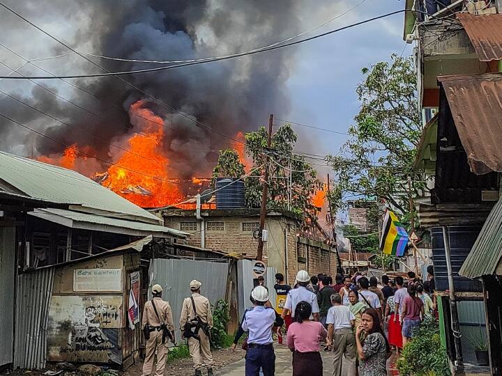 Manipur Violence: मणिपुर में एक बार फिर जागी 'हिंसा' की आग, बीजेपी ऑफिस में जमकर तोड़फोड़ और पथराव