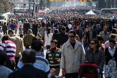 மக்கள் தொகை குறைந்து வரும் நாடுகளின் பட்டியல்..!