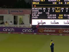 WATCH: Bradley Currie Takes A Stunning Flying Catch Near Boundary Rope To Dismiss Benny Howell In T20 Blast 2023