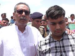 अनुकंपा नौकरी की मांग को लेकर पानी की टंकी पर चढ़ा युवक, कहा- 'जब तक मंत्री विश्वेन्द्र सिंह नहीं आते...'