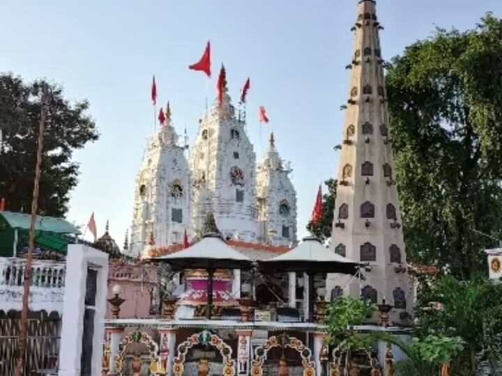 MP Election 2023: मध्य प्रदेश की सबसे बड़ी विधानसभा का हाल, यहां 20 साल से चौखट पर खड़ी है कांग्रेस MP Assembly Elections 2023 Equation and issue on Indore-5 Seats, where BJP Has Stronghold ANN MP Election 2023: मध्य प्रदेश की सबसे बड़ी विधानसभा का हाल, यहां 20 साल से चौखट पर खड़ी है कांग्रेस