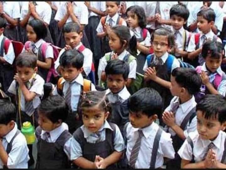 Kandivali School Azaan played during Morning prayer teacher suspended after Guardians Complaint Maharashtra: मुंबई के स्कूल में अजान बजाने पर बवाल, अभिभावकों ने जताई नाराजगी, शिकायत के बाद टीचर सस्पेंड