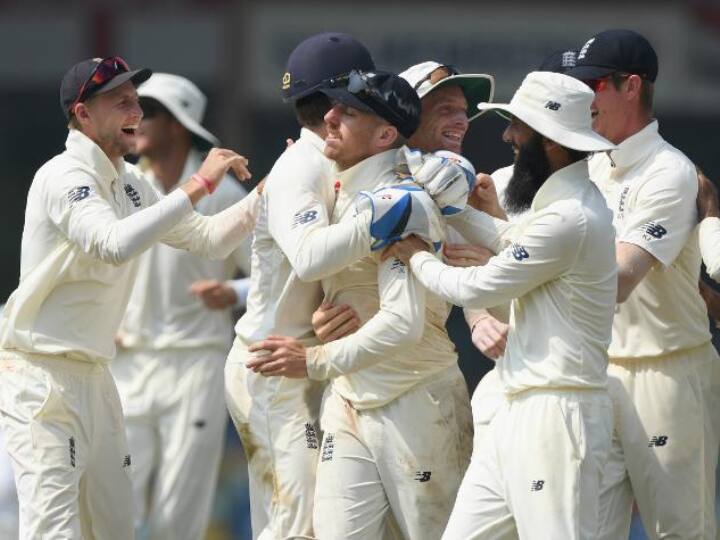 ऑस्ट्रेलिया के खिलाफ एशेज 2023 के पहले टेस्ट मैच में भी इंग्लैंड के बल्लेबाजों ने 'बैजबॉल गेम' का नजारा पेश किया. दरअसल, बेन स्टोक्स की कप्तानी वाली इंग्लैंड ने पहले दिन ही तेजी से 393 रन बनाकर अपनी पारी घोषित कर दी.