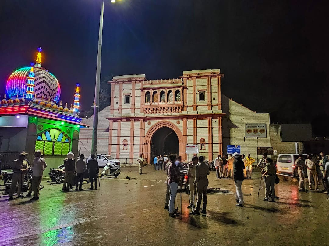 ‘Minor Children Seen Stone Pelting’:‬ NCPCR Writes To Junagadh SP After Violence Over Mosque ‘Children Seen Stone Pelting’:‬ NCPCR Writes To Junagadh SP After Violence Over Mosque
