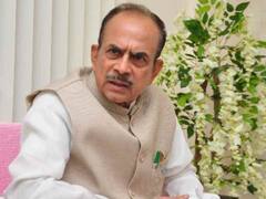 'जब महिलाएं छोटे कपड़े पहनती हैं तो...', तेलंगाना के गृहमंत्री अली ने बताया कैसे पहनने चाहिए कपड़े