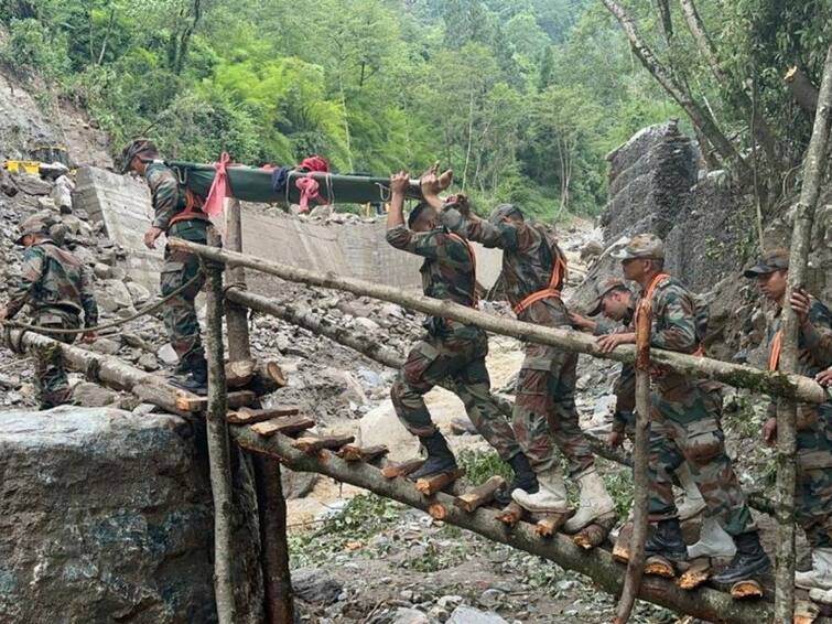 Army Rescues 300 Tourists From Landslides Chungthang North Sikkim Tourist Falls Unconscious Army Rescues 300 Tourists Stranded Due To Rain-Induced Landslides In North Sikkim