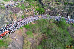 Ashadhi Ekadshi : 'ज्ञानेश्वर माउली, ज्ञानराज माउली तुकाराम', संत ज्ञानेश्वर माउलींच्या पालखीचे विहंगम दृश्य, पाहा फोटो