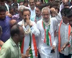 Bhavnagar: શક્તિસિંહ ગોહિલના પદ ગ્રહણમાં ભાગ લઈ ઘરે પરત ફરતા કોંગ્રેસ નેતાને ચાલું બસમાં હાર્ટ એટેક આવતા મોત