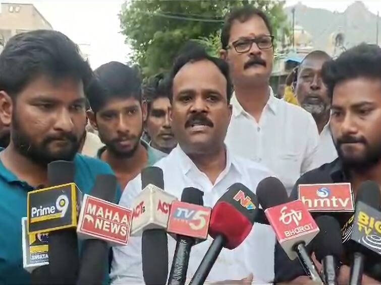 Tirupati: Rangampeta MPTC allegates Mohan Babu followers plans to murder them Tirupati News: మోహన్ బాబు అనుచరులు మా హత్యకు కుట్ర చేశారు - ఎంపీటీసీ, ఉపసర్పంచ్ ఆరోపణలు