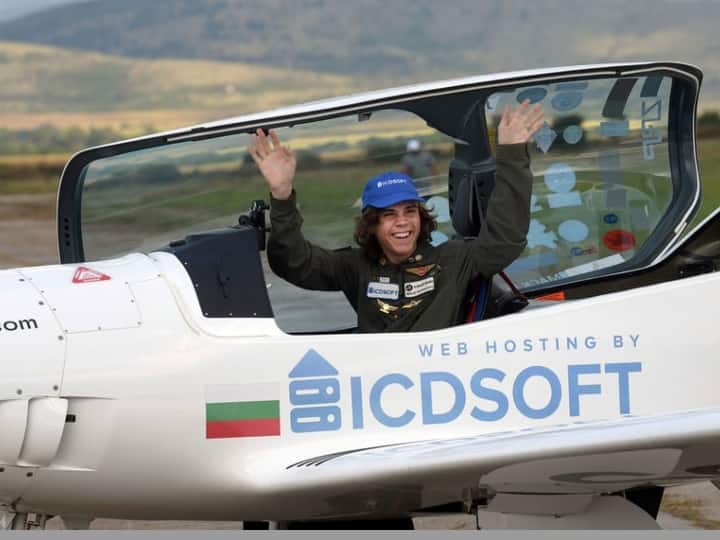World record made by a 17 years old pilot boy of Britain Maximum 52 countries to visit by own ये है दुनिया का सबसे छोटा पायलट! महज 17 साल की उम्र में इतने देश घूमकर बनाया वर्ल्ड रिकॉर्ड