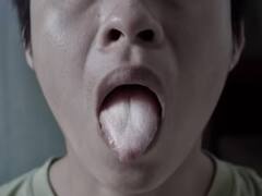 मुंह के अंदर सफेद परत जमना हो सकता है खतरनाक...ये है इस गंभीर बीमारी का लक्षण