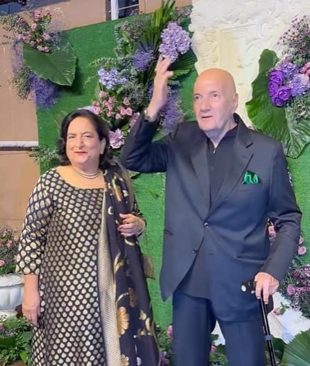 करण और दृशा की वेडिंग रिसेप्शन में प्रेम चोपड़ा कुछ इस अंदाज में दिखाई दिए.