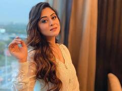 Bigg Boss OTT Season 2| Falaq Naazz ने किया Bigg Boss Premiere में Tunisha और Sheezan को याद ?