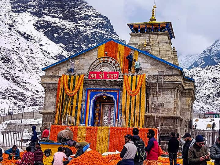 Kedarnath Committee Bans Taking Photos, Videos Inside Temple, Warns Of ...