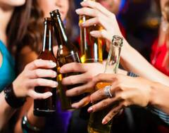 ਸ਼ਰਾਬ ਵੀ ਮਰਦ ਤੇ ਔਰਤ 'ਚ ਕਰਦੀ ਹੈ ਭੇਦਭਾਵ! ਰਿਸਰਚ 'ਚ ਖੁਲਾਸਾ ਪੀਣ ਨਾਲ ਔਰਤਾਂ ਨੂੰ ਹੁੰਦੈ ਜ਼ਿਆਦਾ ਸਰੀਰਕ ਨੁਕਸਾਨ