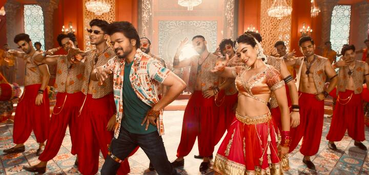 இந்திய திரையுலகில் பிரபலமான நடிகைகளுள் ஒருவர் ராஷ்மிகா மந்தனா. சமீபத்தில் விஜய்யுடன் வாரிசு திரைப்படத்தில் நடித்ததை அடுத்து ராஷ்மிகா,  தனது சம்பளத்தை உயர்தியுள்ளதாக கூறப்படுகிறது.